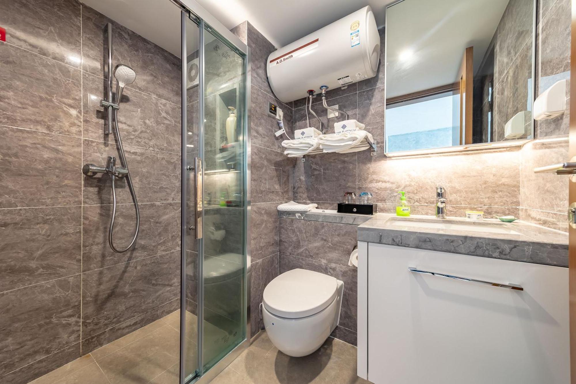 Boruisi Plaza Residence Apartment - Shenzhen Futian Convention & Exhibition Center מראה חיצוני תמונה