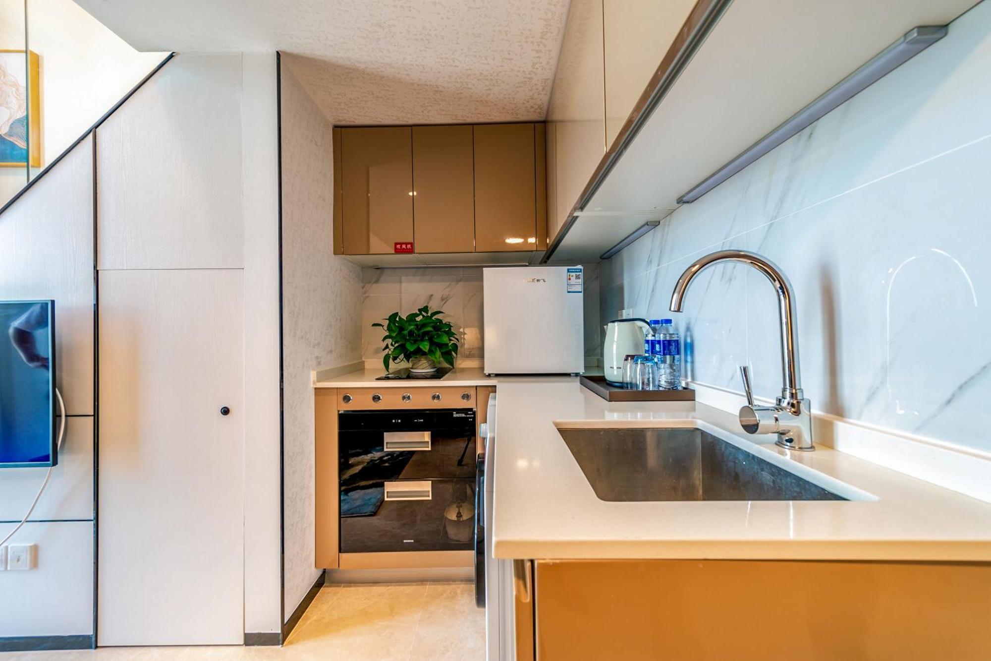 Boruisi Plaza Residence Apartment - Shenzhen Futian Convention & Exhibition Center מראה חיצוני תמונה