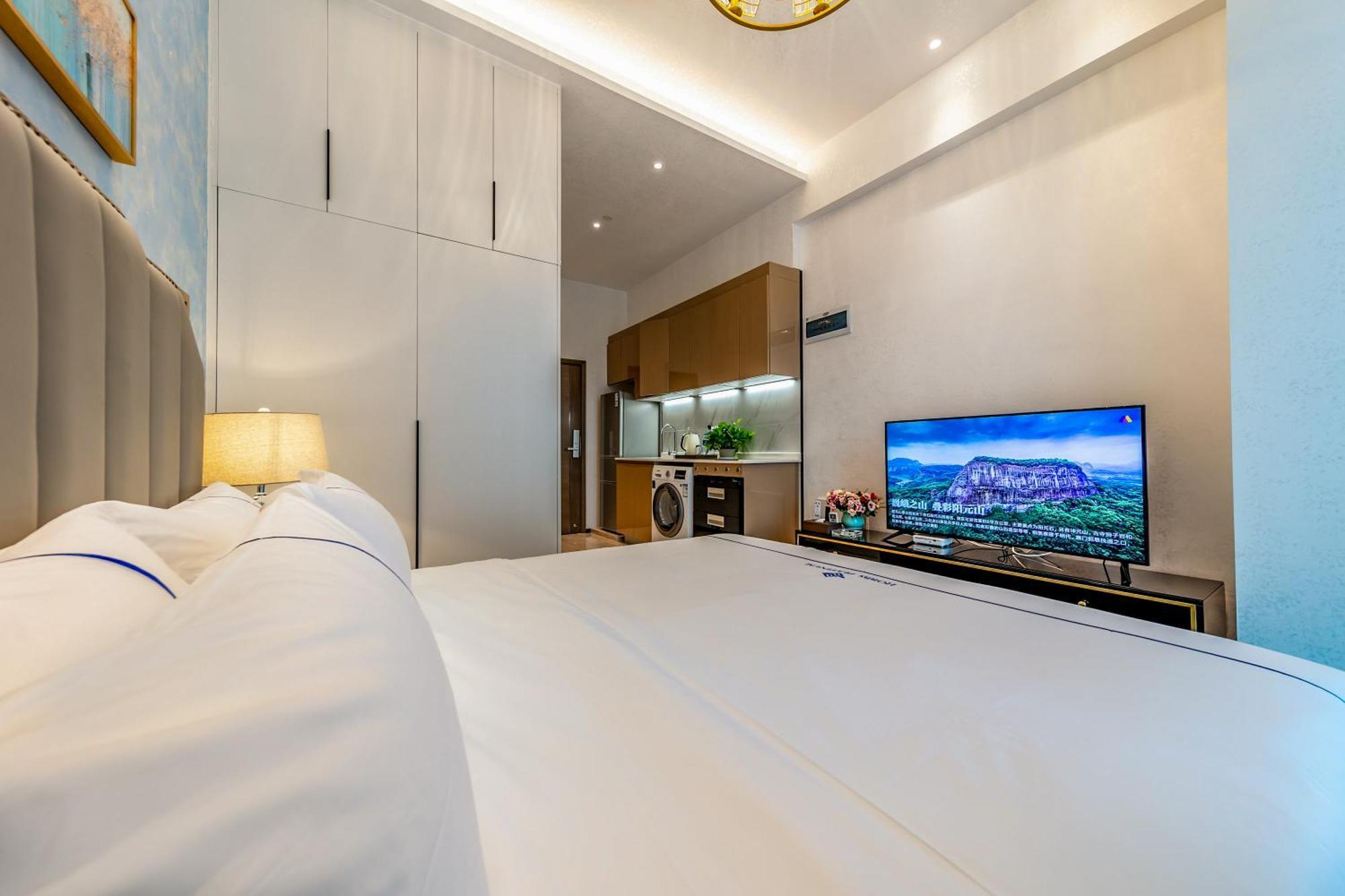 Boruisi Plaza Residence Apartment - Shenzhen Futian Convention & Exhibition Center מראה חיצוני תמונה